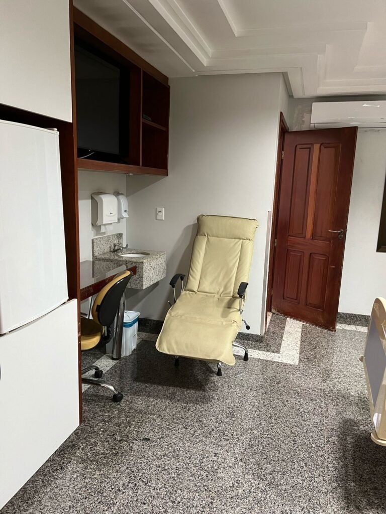 WhatsApp Image 2025-02-21 at 10.17.17 (1)